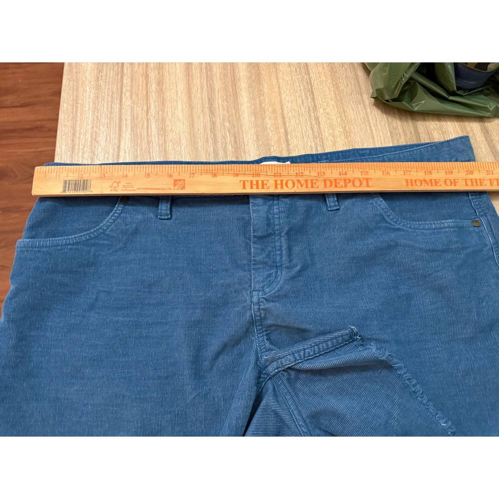 Carve Designs Women Shorts 16 Blue Corduroy Raw Hem Coastal Boho Summer Cut-offs - Picture 7 of 10